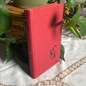 'The Happy Hollisters' Book